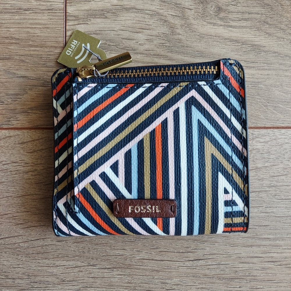 Fossil wallet